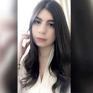 Meet your Posher, Elena